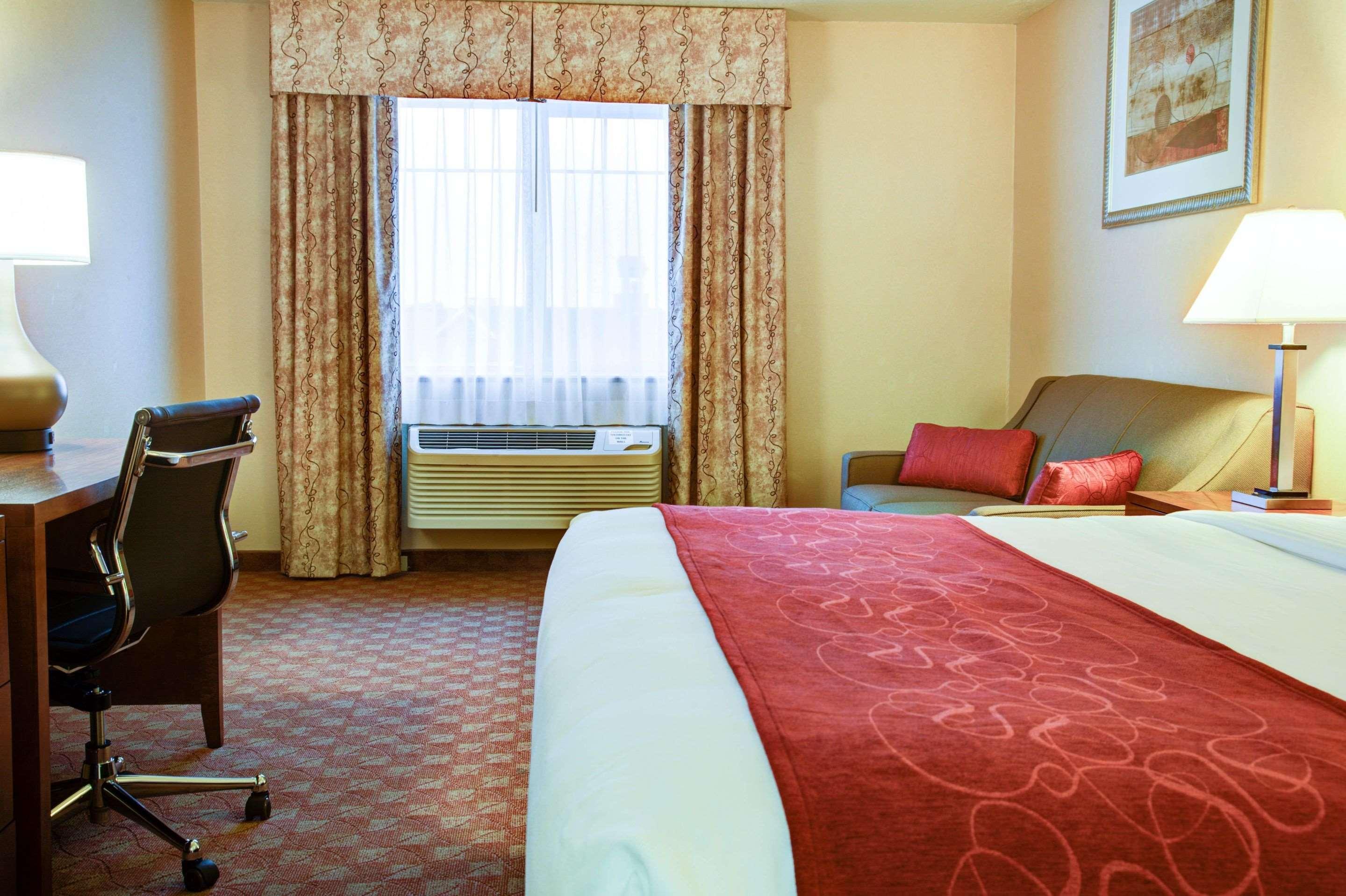Comfort Inn Newport Exterior foto